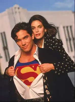 Loïs et Clark, les Nouvelles Aventures de Superman (Integrale) TRUEFRENCH DVDRIP x264 1993